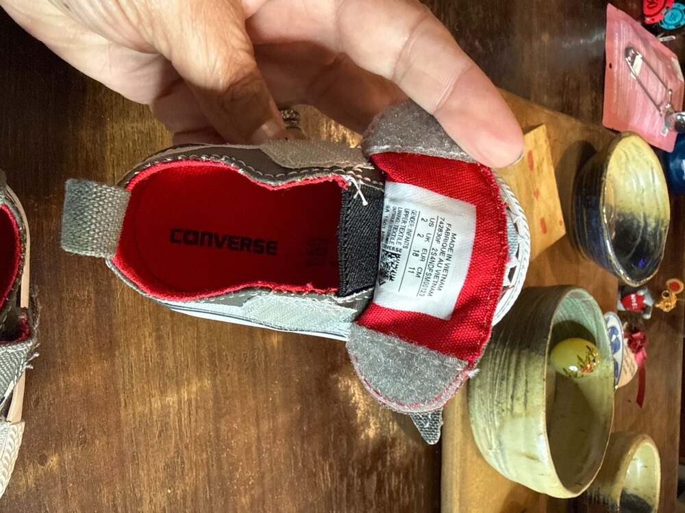Converse - Picture 6 of 6